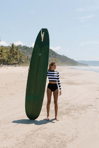 BOLD STRIPE CROP RASH TOP