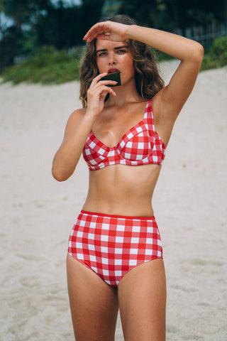 BERRY CRUSH HIGH BRIEF