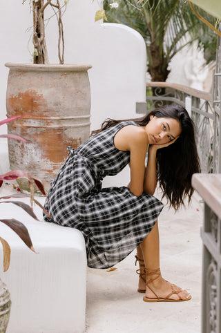 MADELEINE V-NECK DRESS
