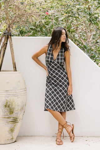 MADELEINE V-NECK DRESS
